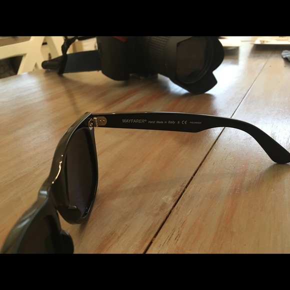Ray Ban wayfarer, with glass polarized lenses, - Picture 5 of 7